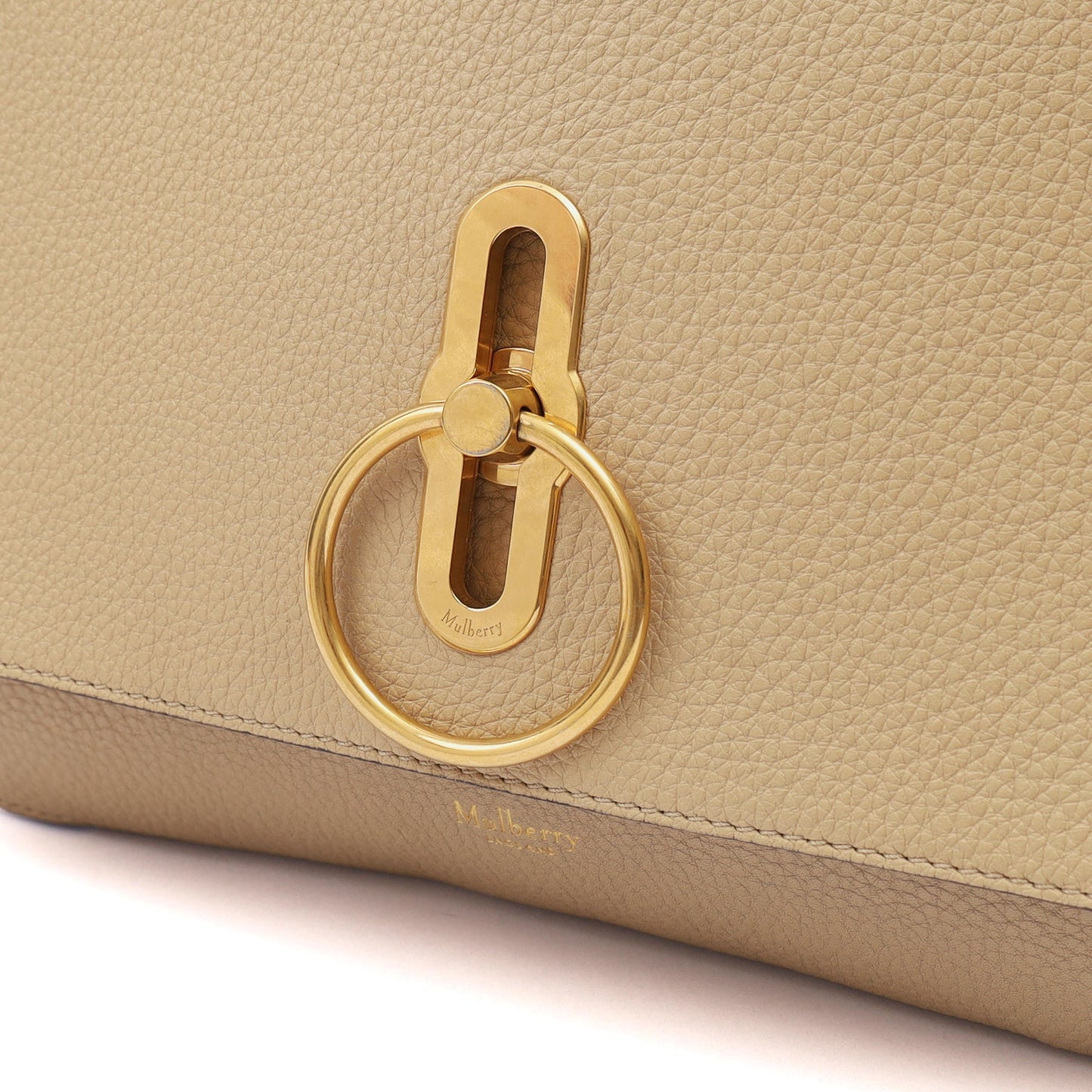 Mulberry Shoulder Bag Marloes in Neutral, Calfskin Leather — Lifestyle View
