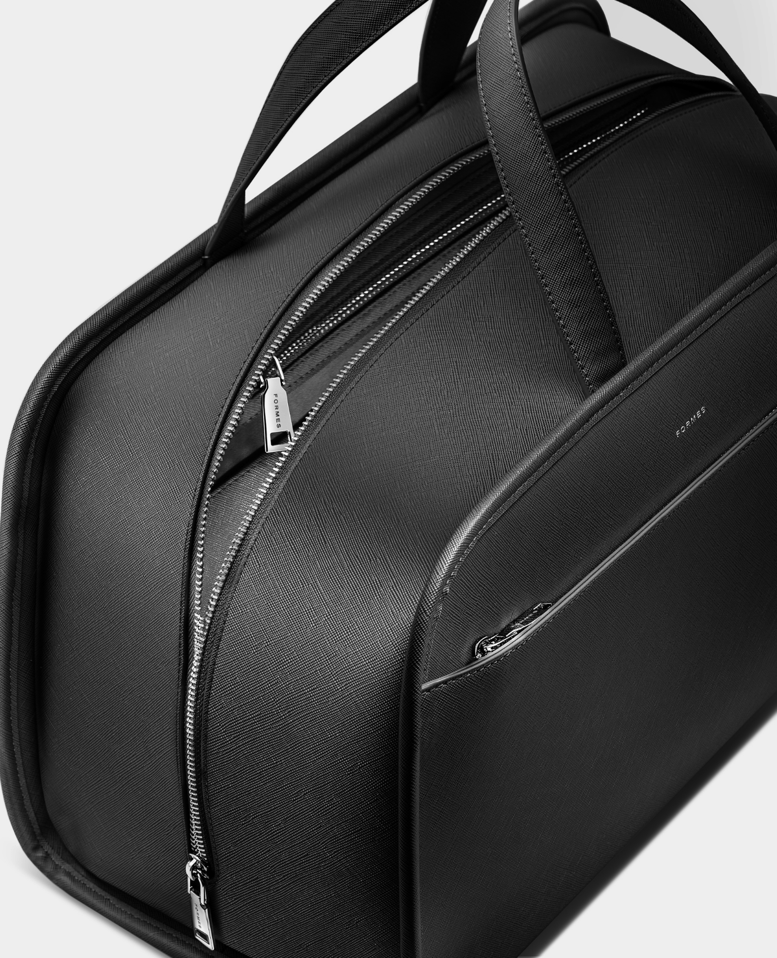 Formes Porto Duffle Nero — Detail View