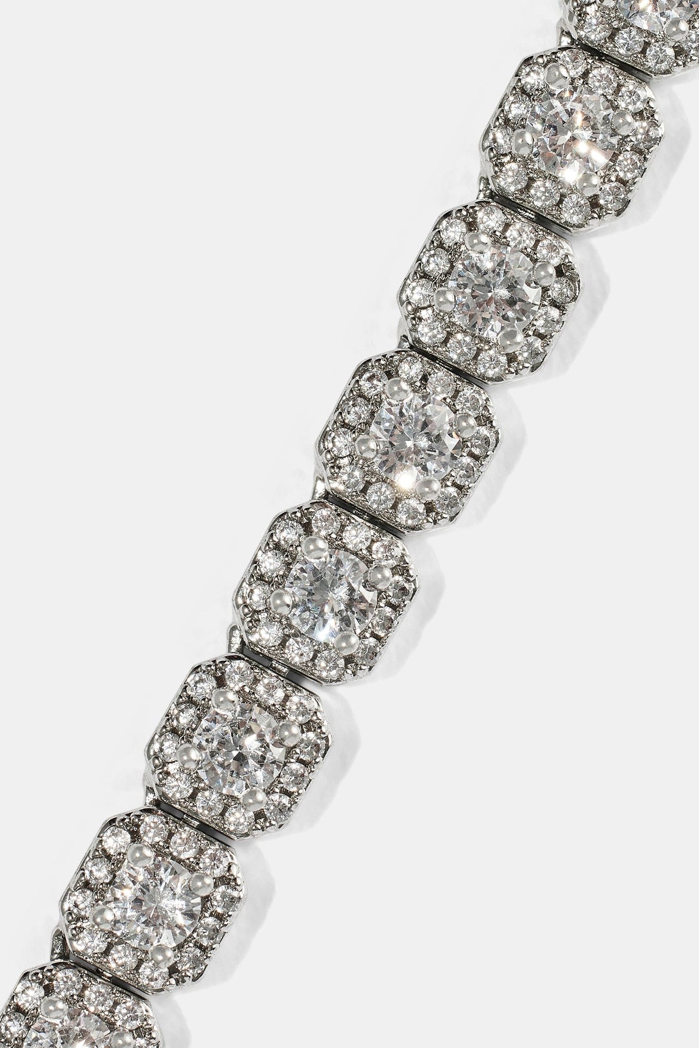 Cernucci Clustered Tennis Chain - 7mm - White — 16" — Top View