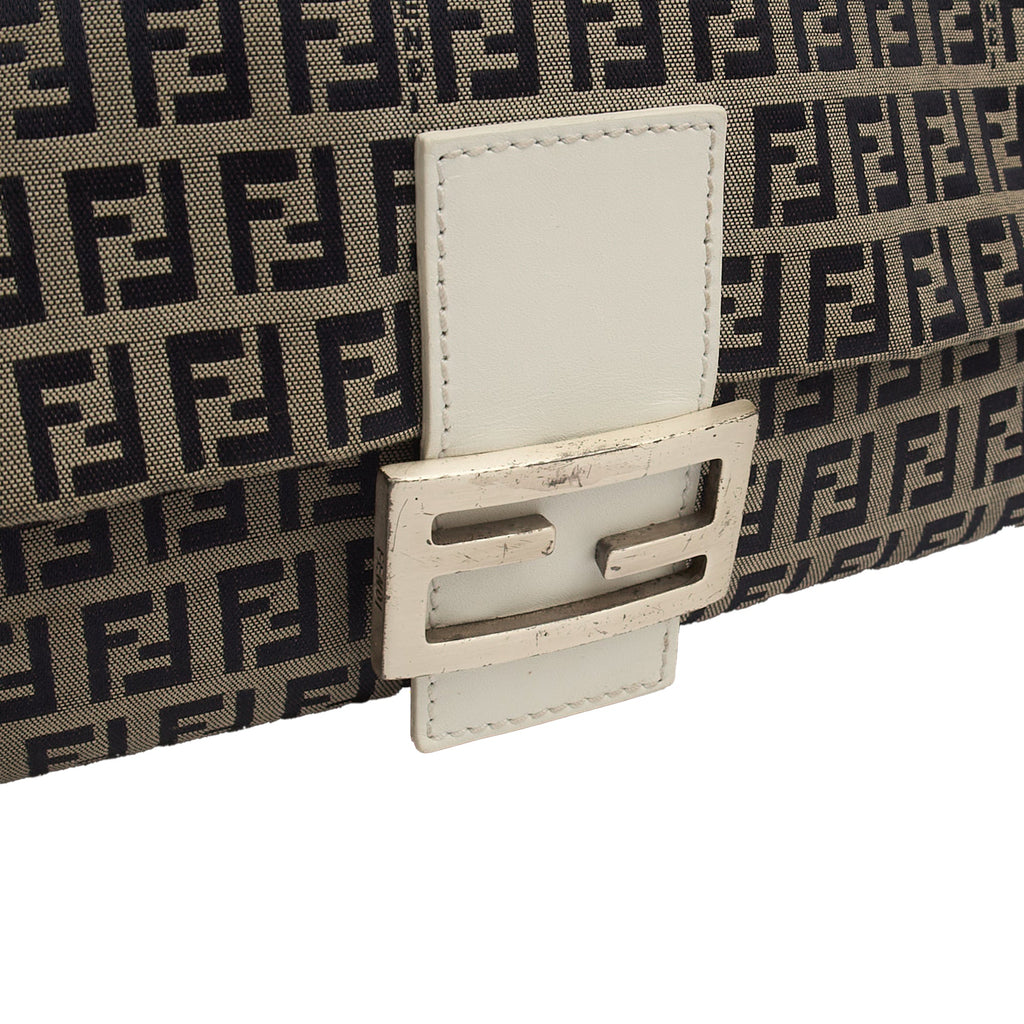 Fendi Shoulder Bag Mama in Zucca FF, Canvas — Alternate View 15
