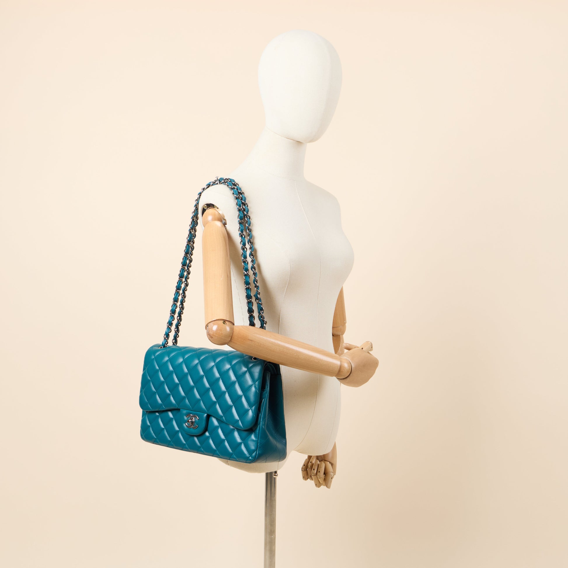 Chanel Shoulder Bag Classic Double Flap - Large in Blue, Lambskin Leather — Alternate View 11