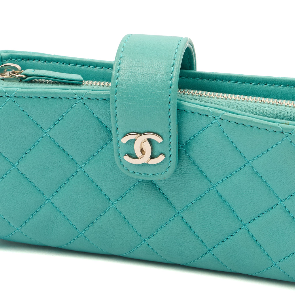 Chanel Other Compact Wallet in Blue, Lambskin Leather — Alternate View 8
