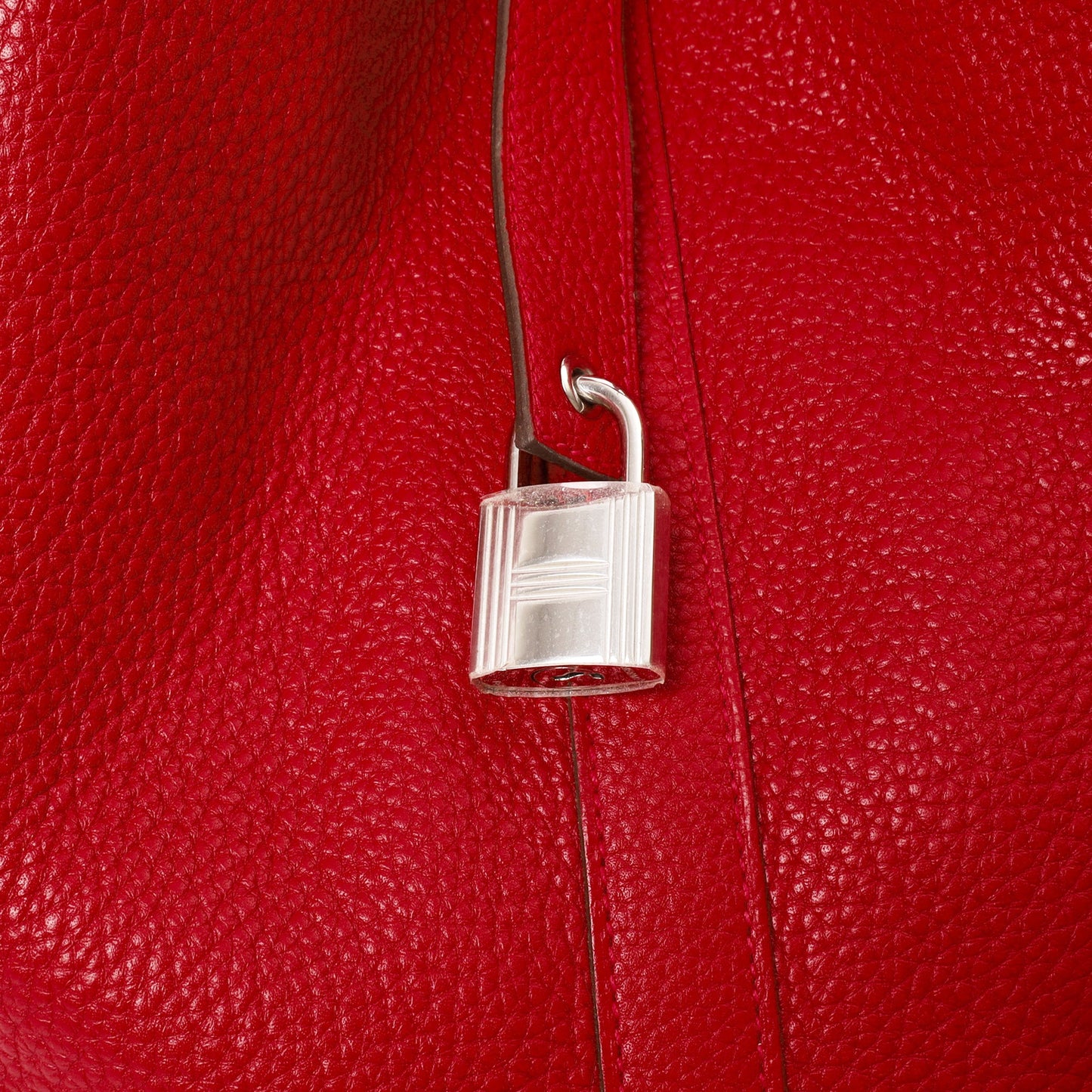 Hermes Tote Picotin 31 in Rouge Vif, Togo Leather — Alternate View 16