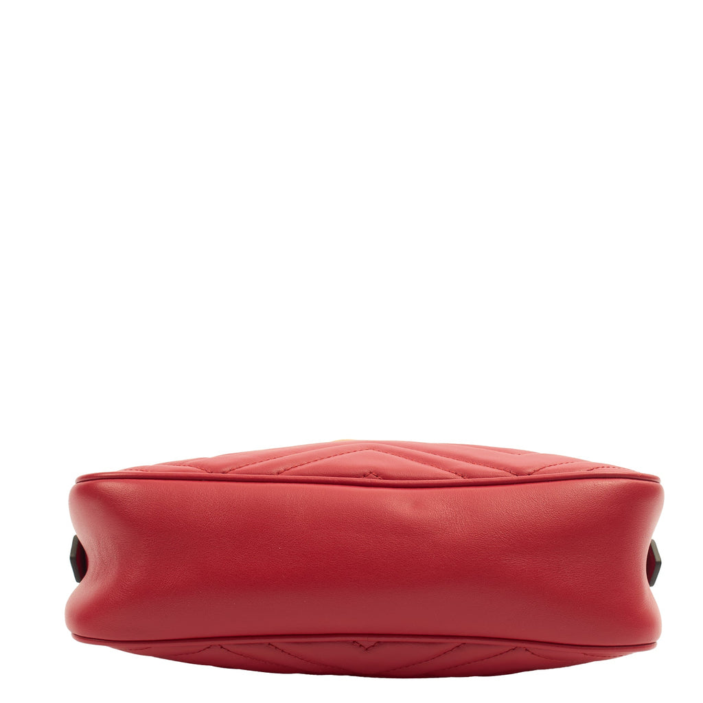 Gucci Cross Body Marmont Shoulder Bag - Small in Red, Leather — Top View