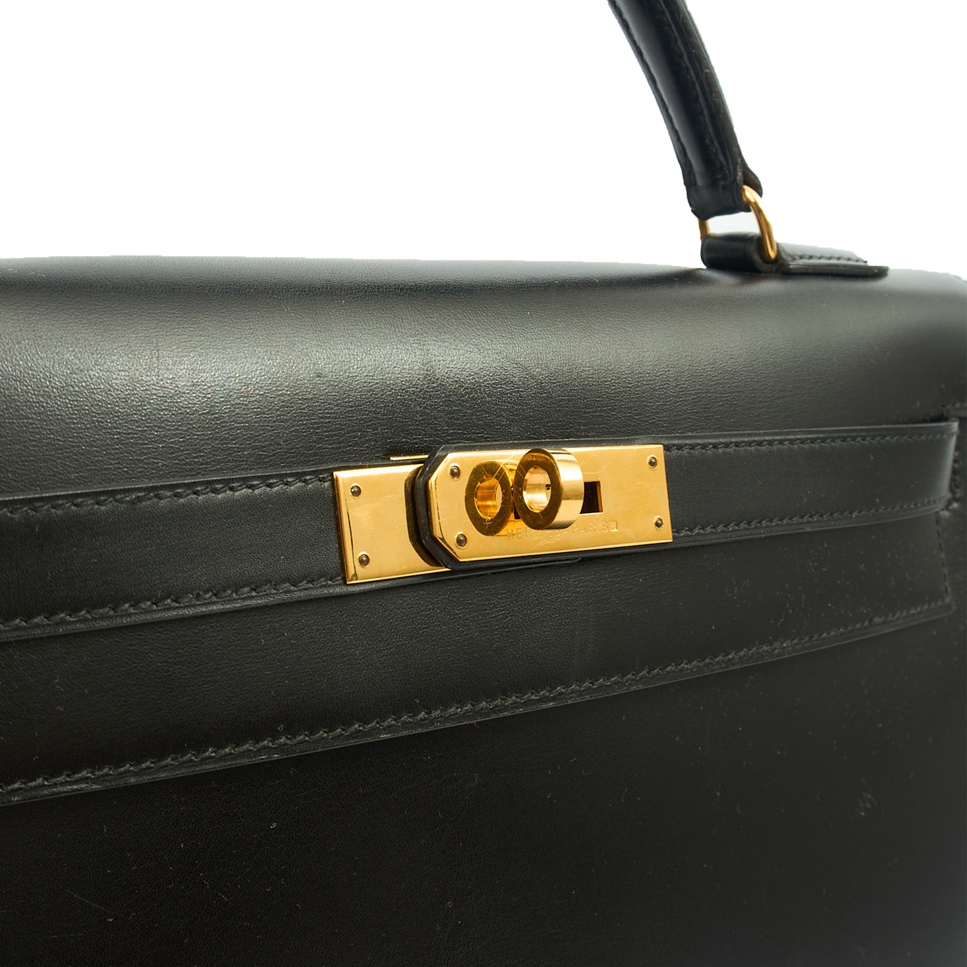 Hermes Kelly 32 in Black, Box Calf Leather — Detail View
