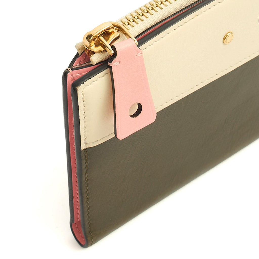 Louis Vuitton Purse Steamer Wearable Wallet in Khaki, Canvas — Top View
