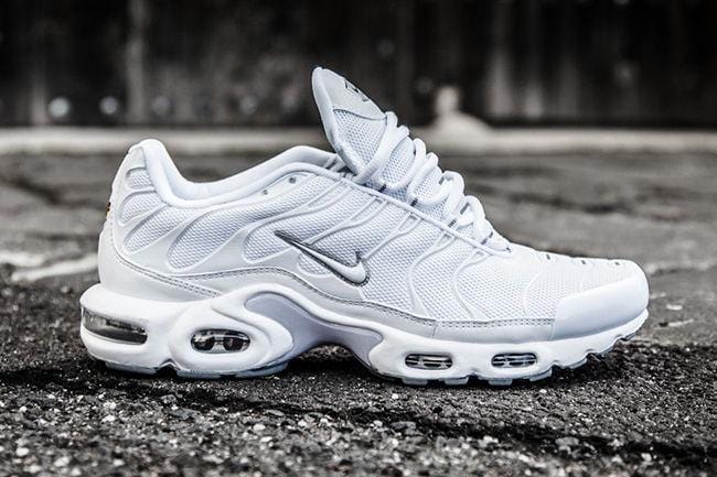 Nike Air Max Plus Tuned 1 TN — UK 3 | EU 35.5 | US 3.5 — Top View