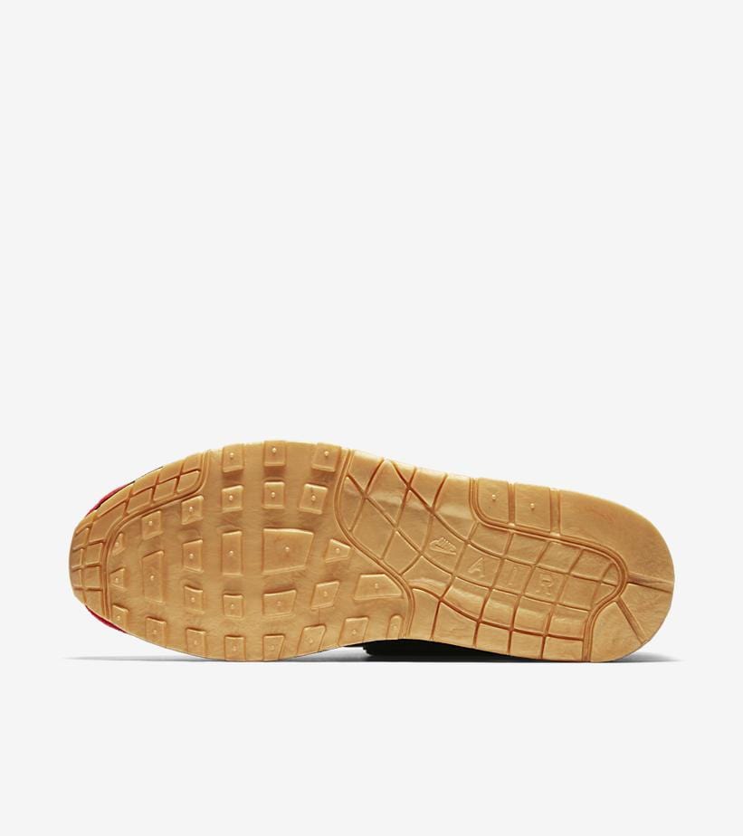 Nike Air Max 1 Master — UK 3 | EU 35.5 | US 3.5 — Lifestyle View