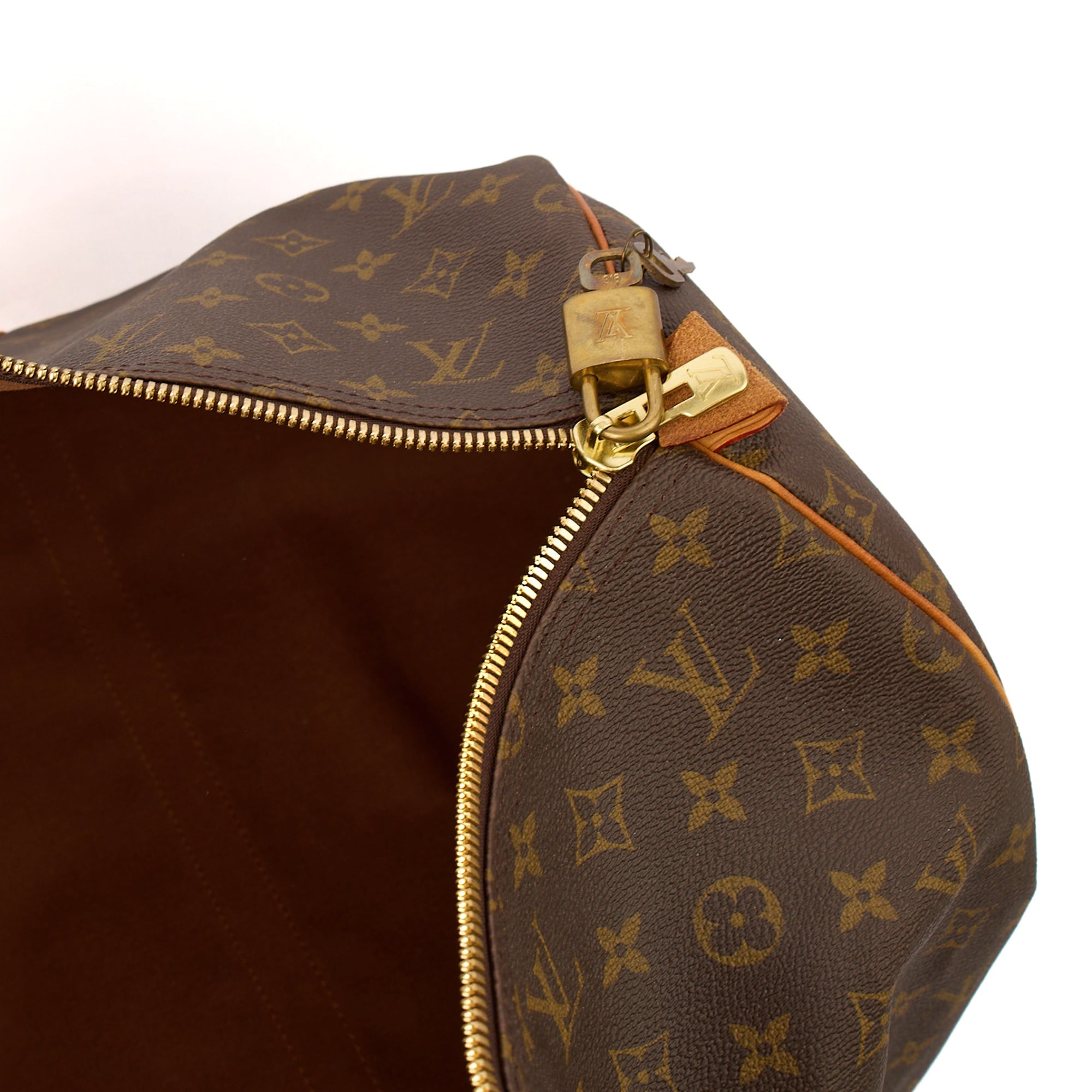 Louis Vuitton Tote Keepall 60 in Monogram, Canvas — Alternate View 14