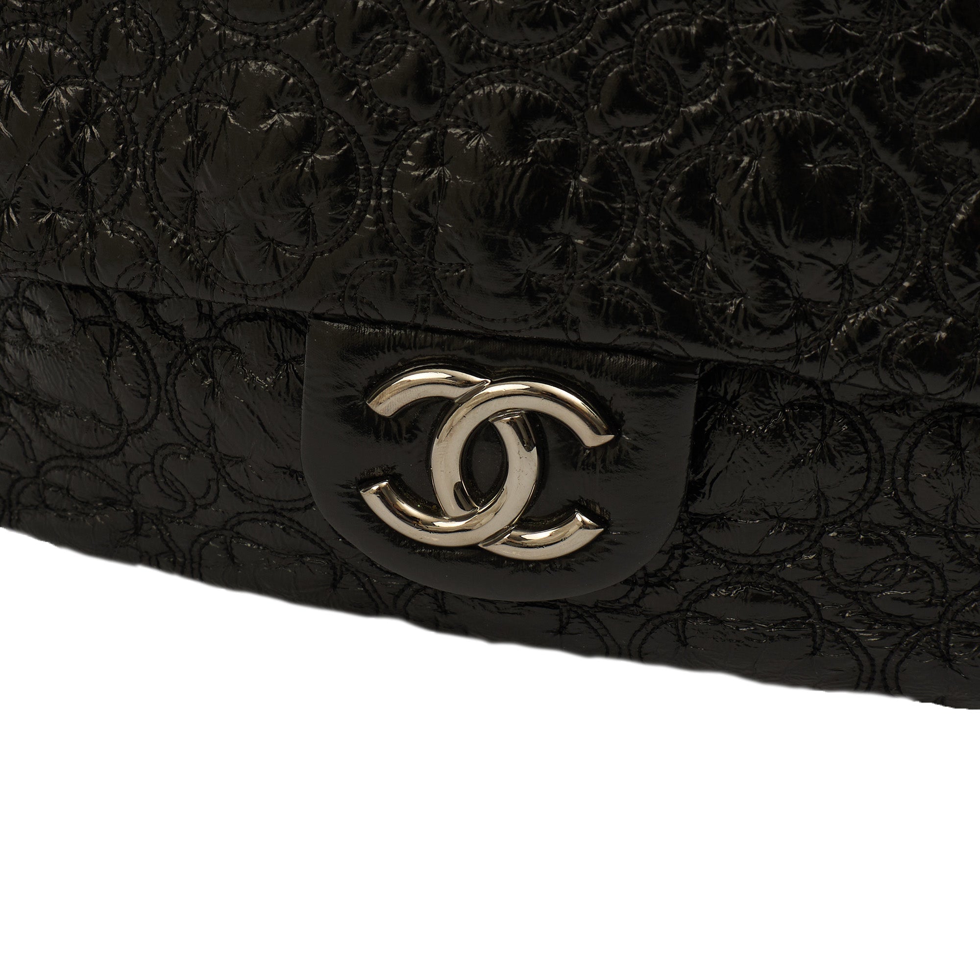 Chanel Shoulder Bag Flap Bag in Black, Leather — Side View