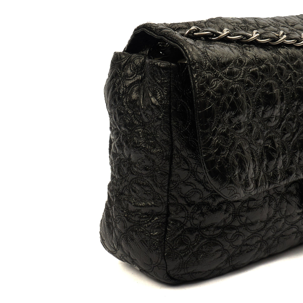 Chanel Shoulder Bag Flap Bag in Black, Leather — Alternate View 7
