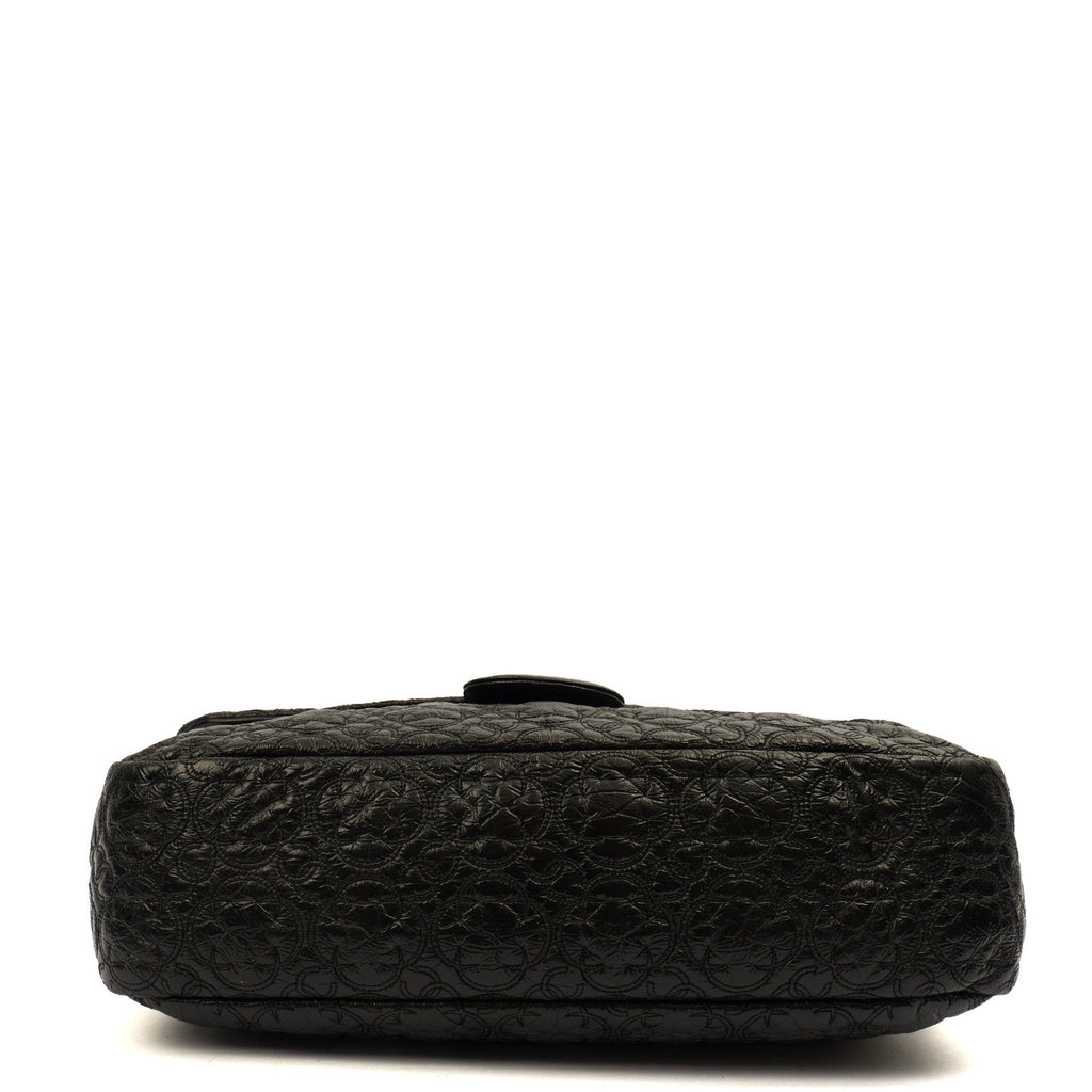 Chanel Shoulder Bag Flap Bag in Black, Leather — Detail View