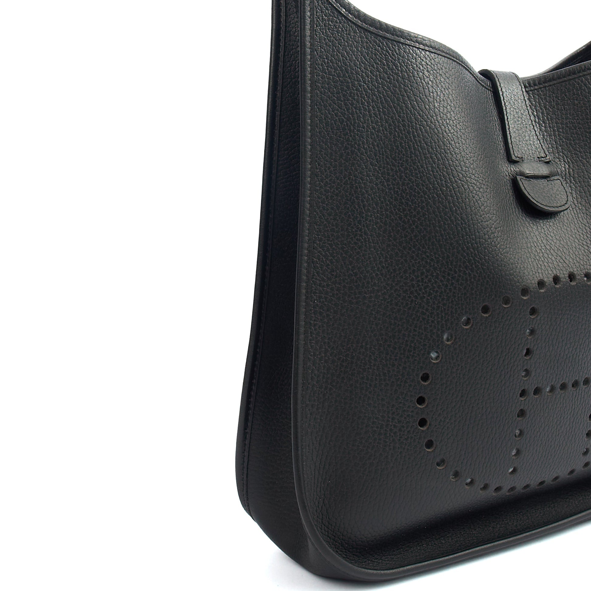 Hermes Evelyne 33 in Black, Togo Leather — Alternate View 7
