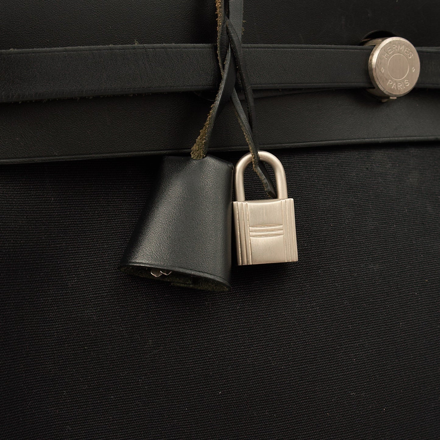 Hermes Herbag Zip 39 in Black, Fabric — Alternate View 18