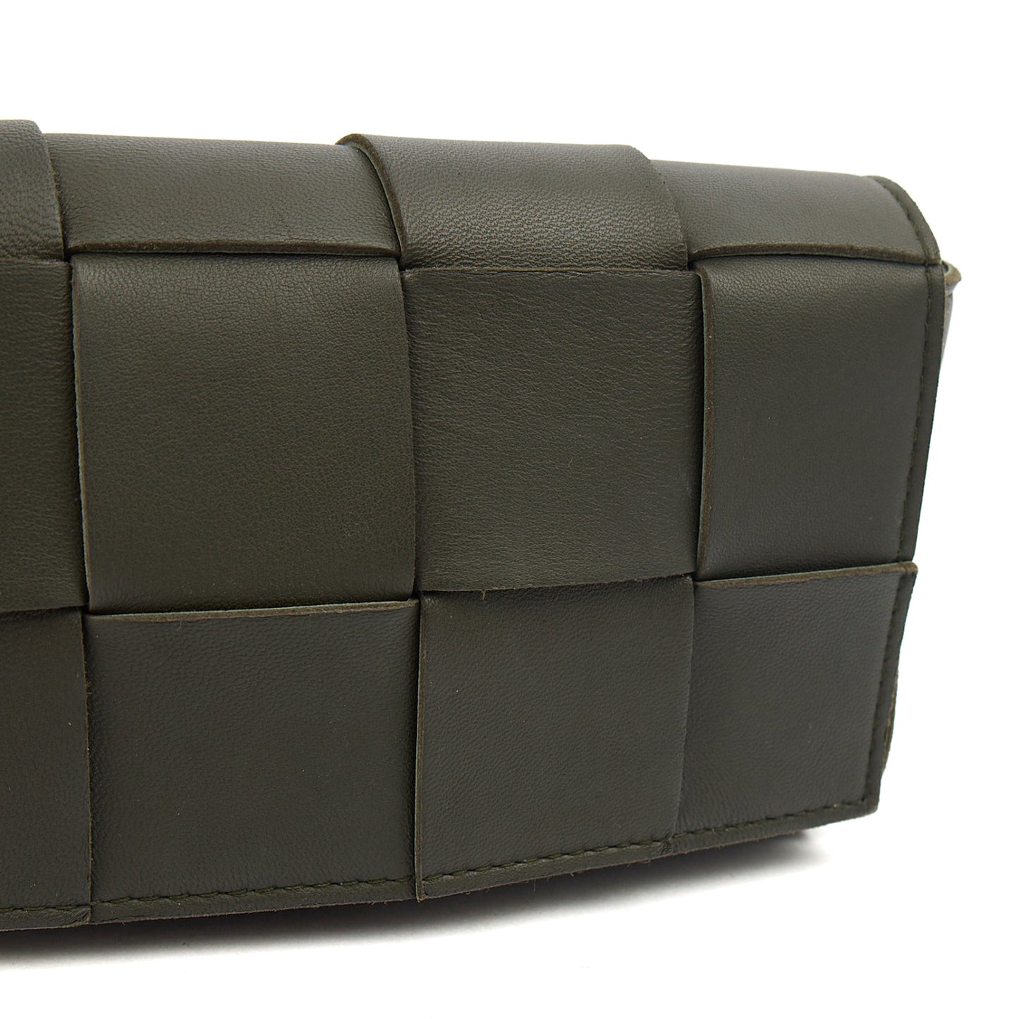 Bottega Veneta Cross Body Cassette Belt Bag in Green, Intrecciato Nappa — Side View