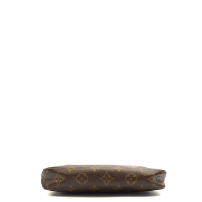 Louis Vuitton Shoulder Bag Pochette Accessoires in Monogram, Canvas — Alternate View 12