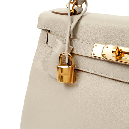 Hermes Top Handle Kelly 28 in Gris Perle, Evercolour — Detail View