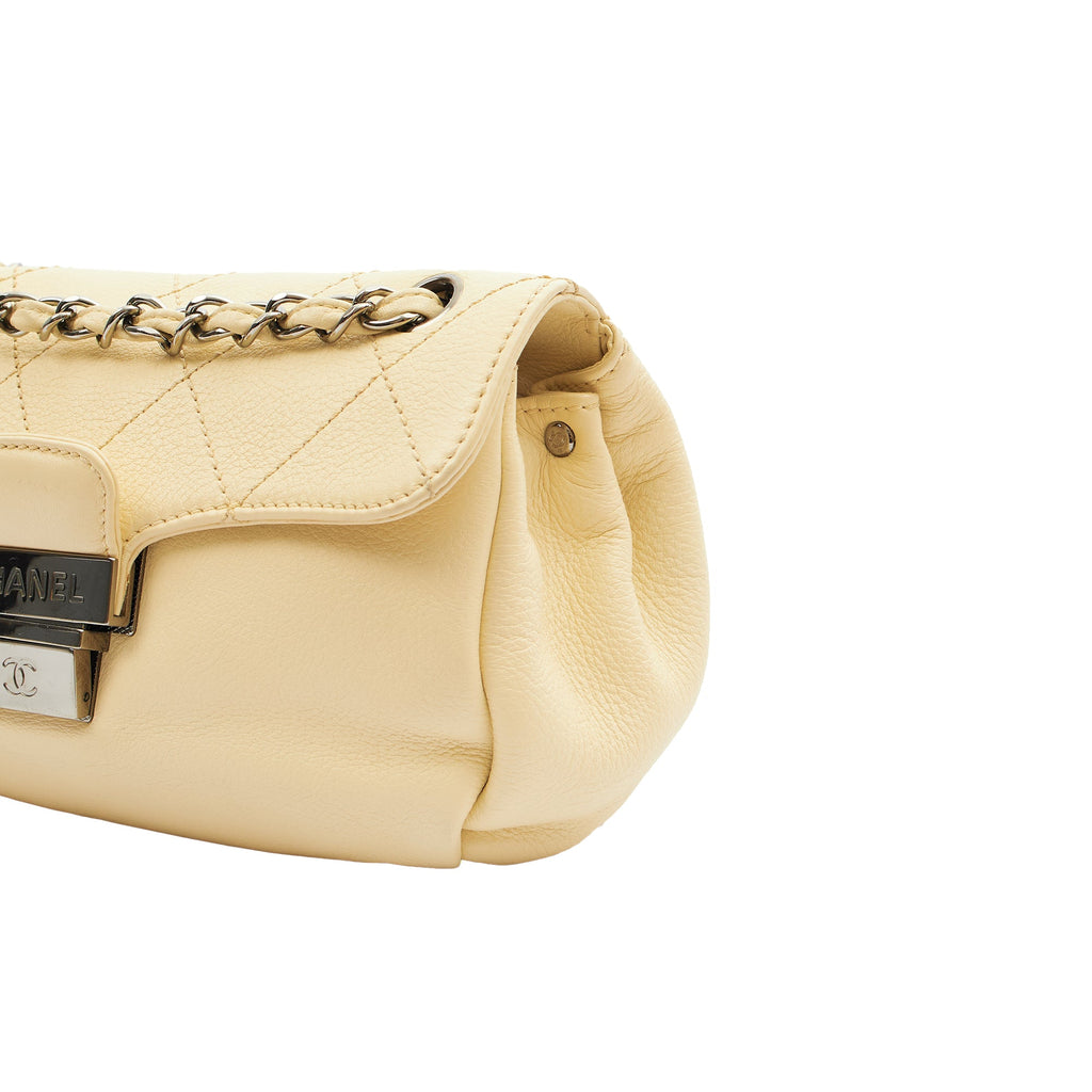 Chanel Shoulder Bag Shoulder Bag in Cream, Calfskin Leather — Detail View