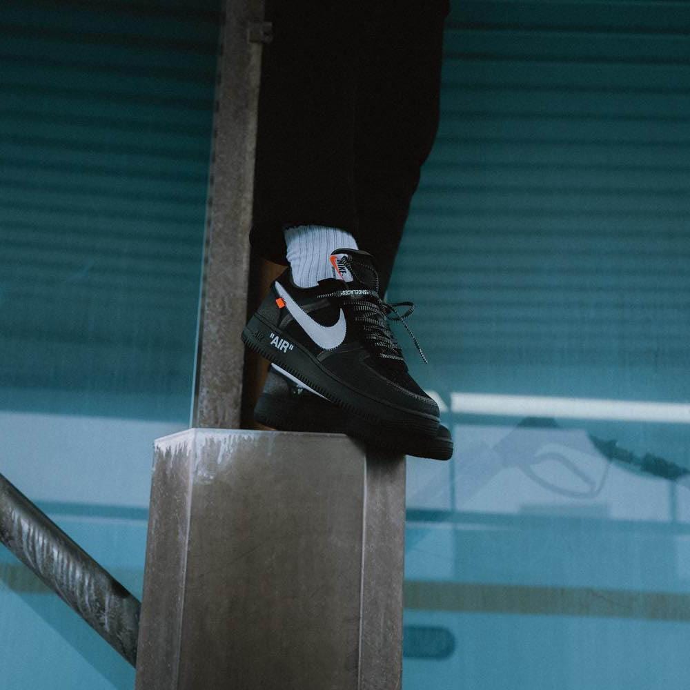 Off-White x Nike Air Force 1 Black — UK 3 | EU 35.5 | US 3.5 — Lifestyle View