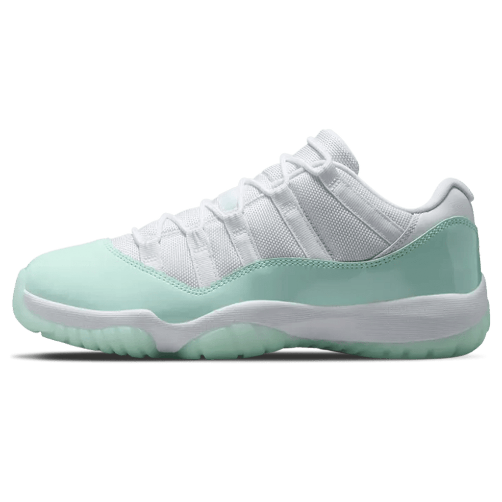 Air Jordan 11 Retro Low Wmns 'Igloo' — UK 2.5 | EU 35.5 | US 5 — Front View