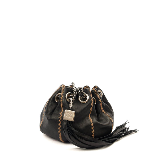 Chanel Mini Bag Bucket Bag in Black, Lambskin Leather — Front View