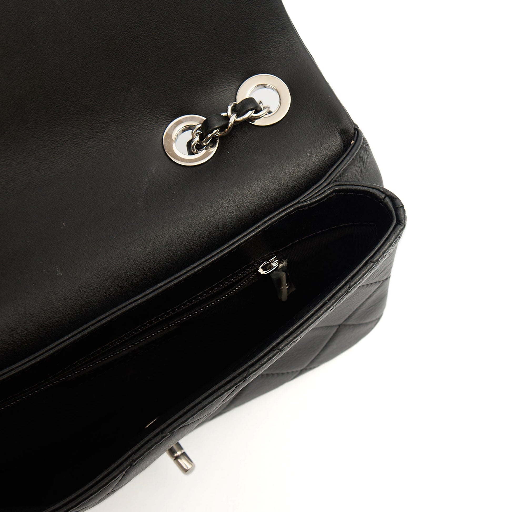 Chanel Shoulder Bag Flap Bag in Black, Calfskin Leather — Alternate View 30