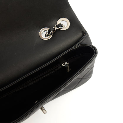 Chanel Shoulder Bag Flap Bag in Black, Calfskin Leather — Alternate View 20