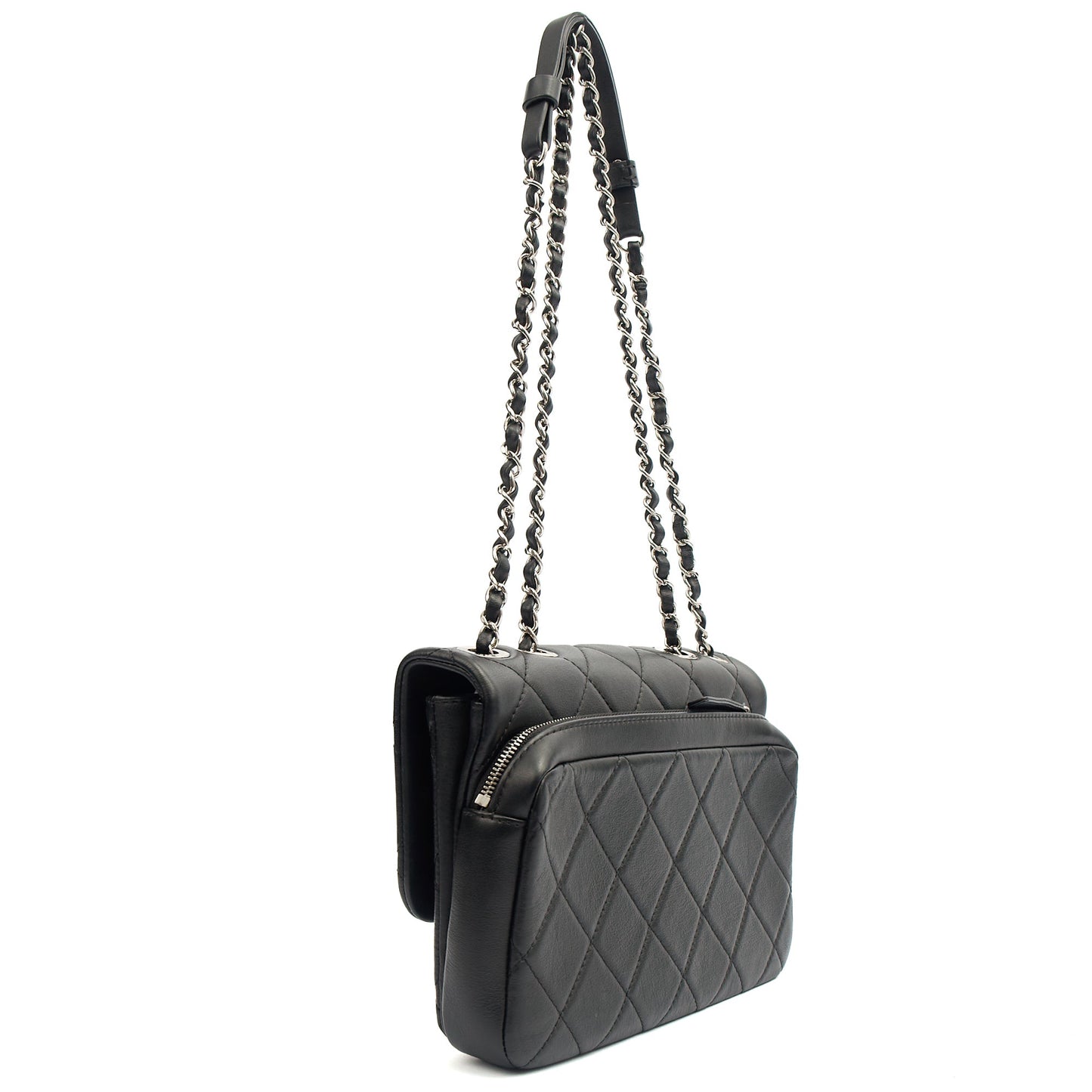 Chanel Shoulder Bag Flap Bag in Black, Calfskin Leather — Side View