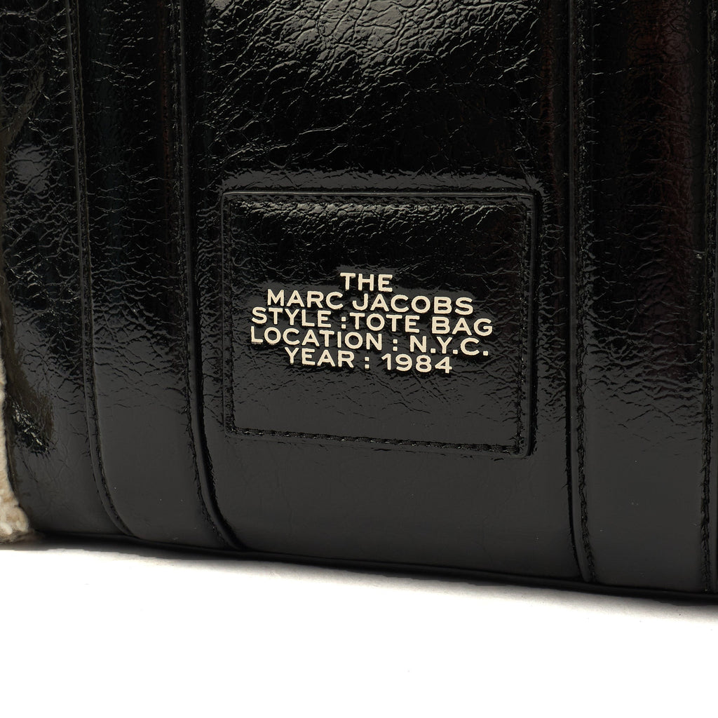 Marc Jacobs Tote The Tote Bag Nano in tonal black, Leather — Alternate View 20