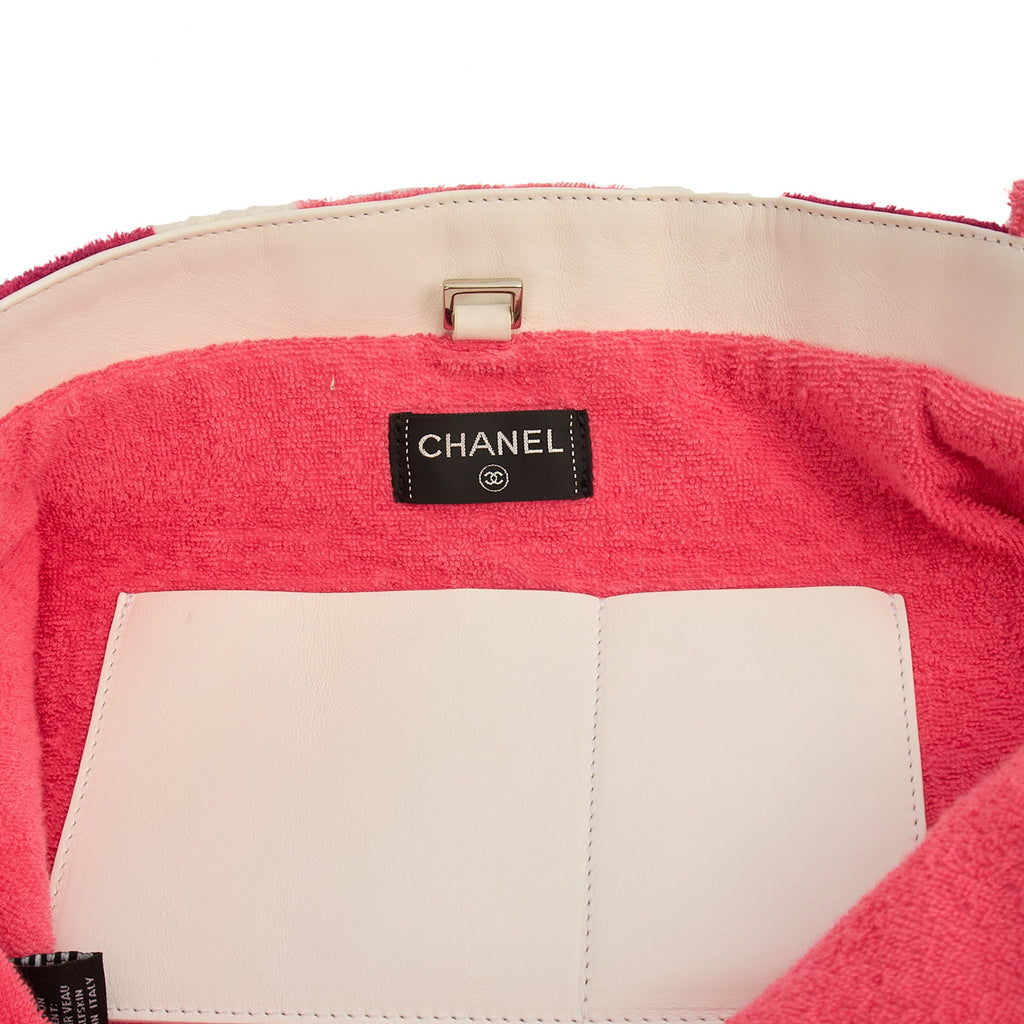 Chanel Tote Tote in Pink, Towel — Alternate View 7
