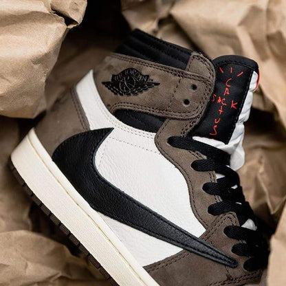 Travis Scott x Air Jordan 1 Retro High OG 'Mocha' — UK 3 | EU 35.5 | US 3.5 — Lifestyle View