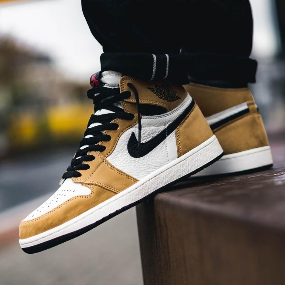Air Jordan 1 Retro High OG 'Rookie of the Year' — UK 3 | EU 35.5 | US 3.5 — Lifestyle View