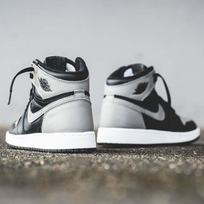 Air Jordan 1 GS Retro High OG "Shadow Grey" — UK 13.5 | EU 32 | US 1Y — Side View