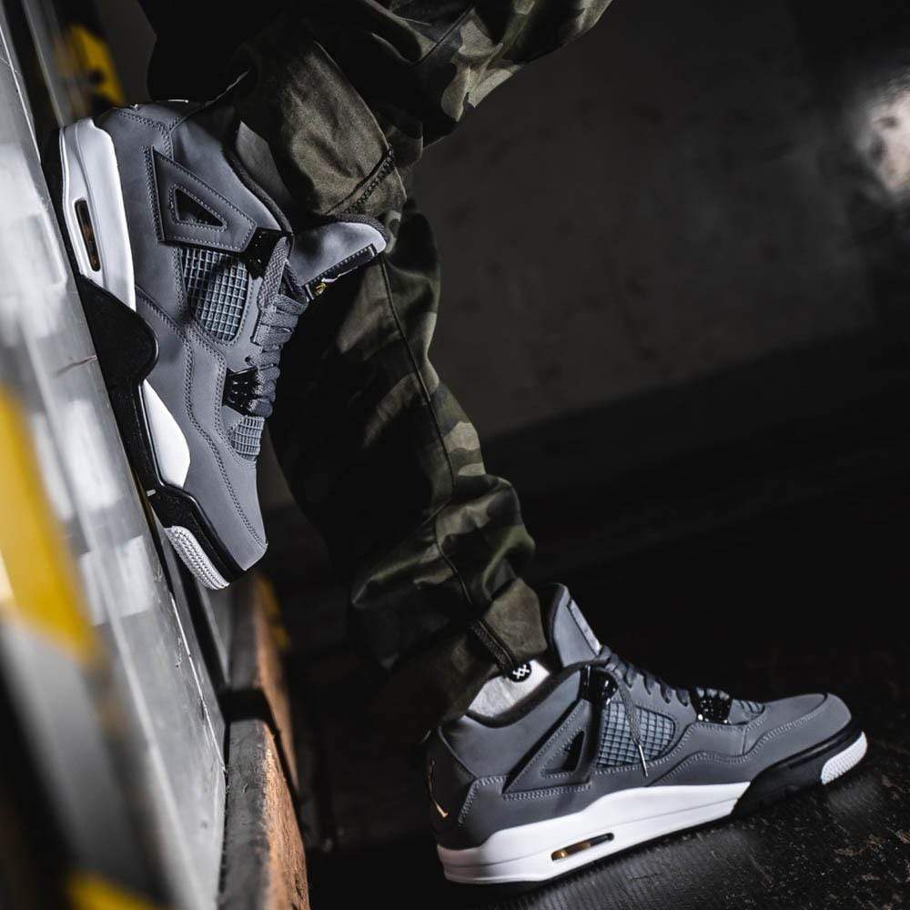 Air Jordan 4 Retro 'Cool Grey' 2019 — UK 3 | EU 35.5 | US 3.5 — Alternate View 7