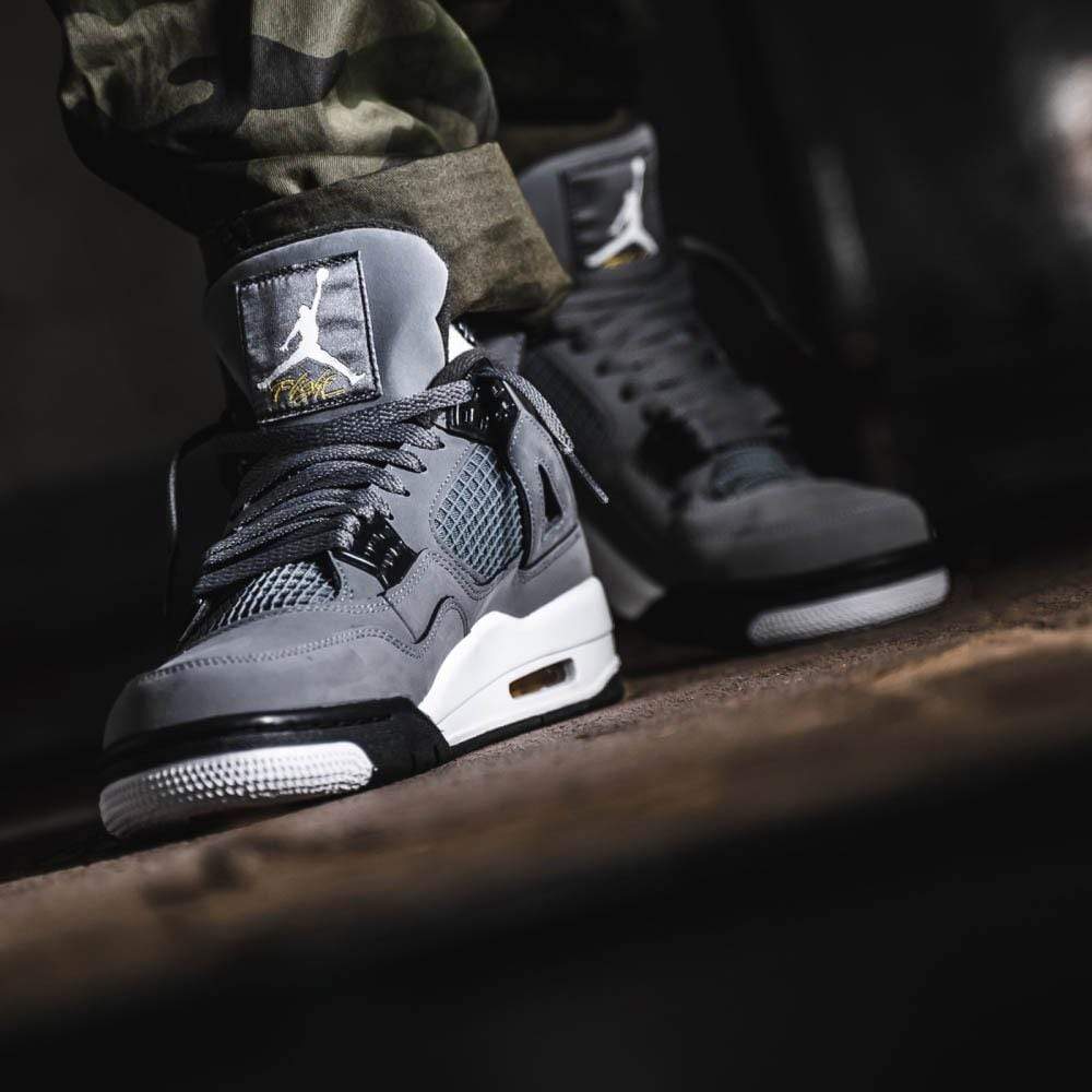 Air Jordan 4 Retro 'Cool Grey' 2019 — UK 3 | EU 35.5 | US 3.5 — Lifestyle View