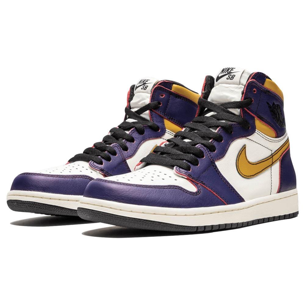 Air Jordan 1 Retro High SB 'LA To Chicago' — 3 UK | 35.5 EU — Side View