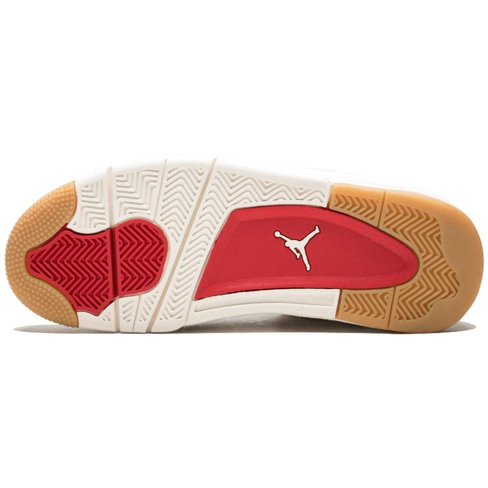 Levis x Nike Air Jordan 4 White — UK 3 | EU 35.5 | US 3.5 — Lifestyle View