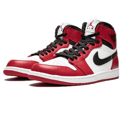 Air Jordan 1 Retro High 'Chicago' 2013 — UK 3 | EU 35.5 | US 3.5 — Side View
