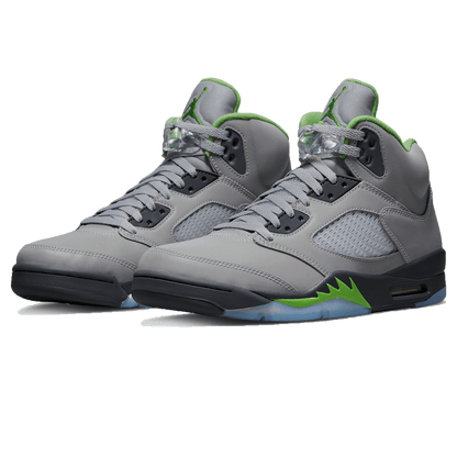 Air Jordan 5 Retro 'Green Bean' 2022 — UK 3 | EU 35.5 | US 3.5 — Side View