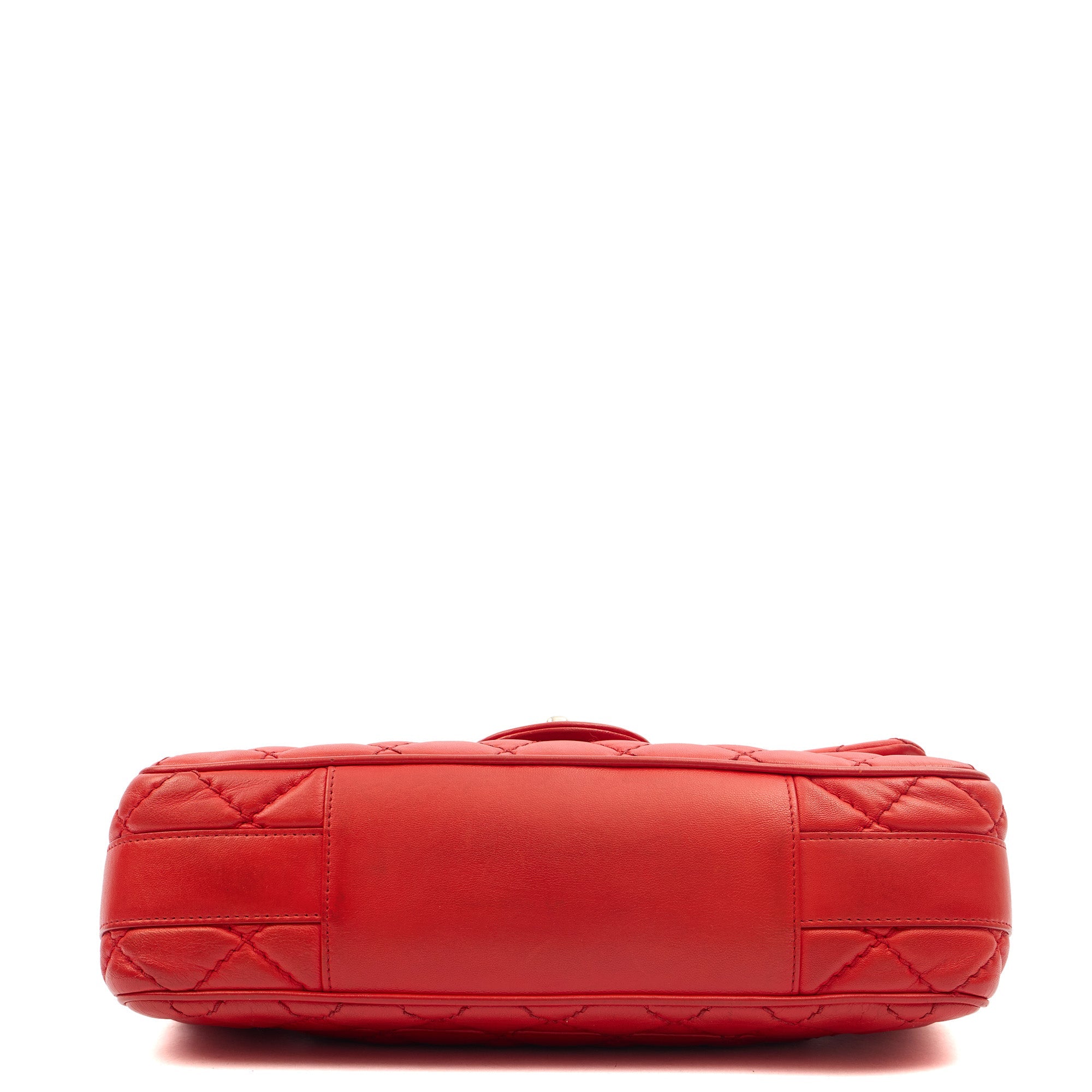 Chanel Shoulder Bag Carry Around Flap Bag in Red, Calfskin Leather — Top View