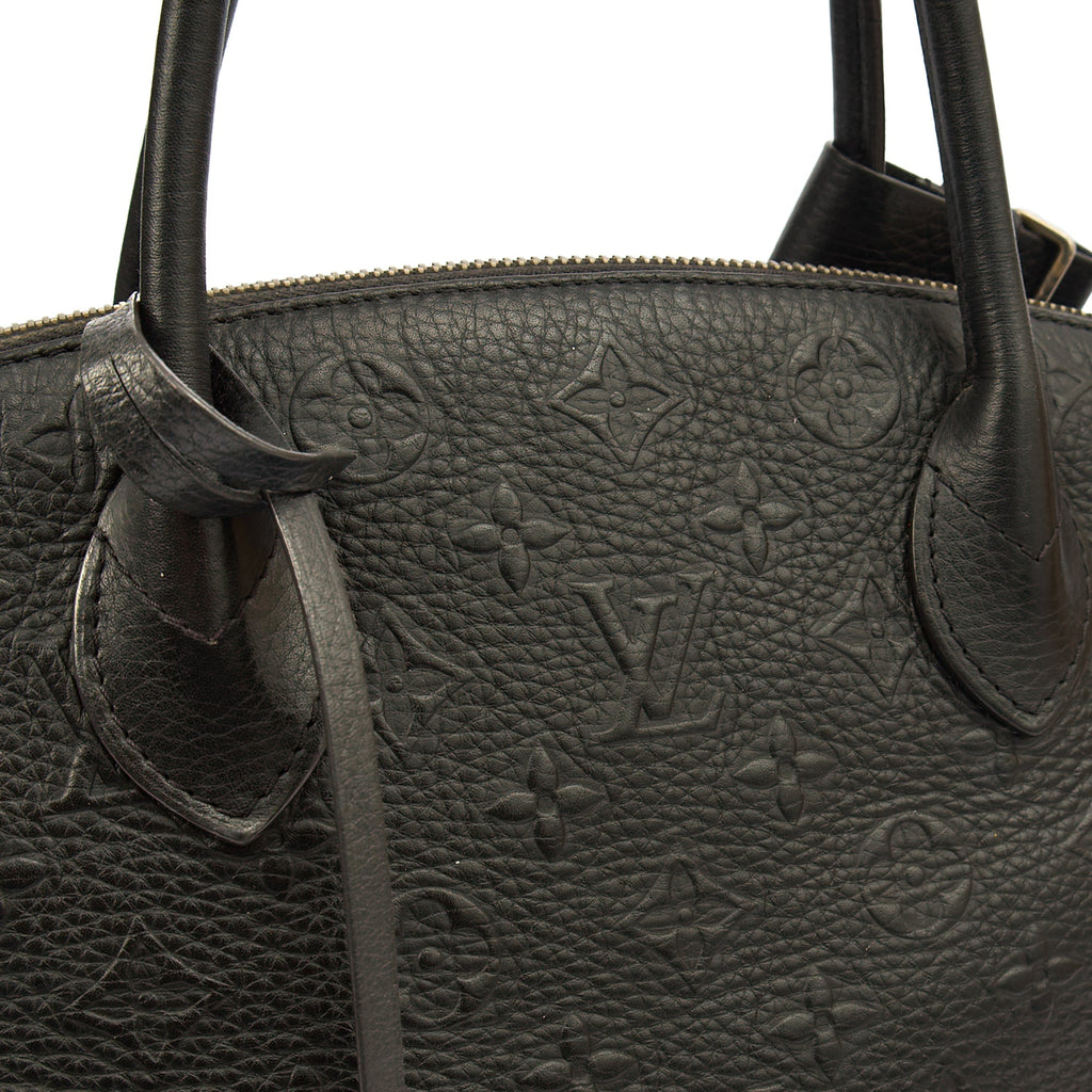 Louis Vuitton Tote Lockit - MM in Black, Calfskin Leather — Alternate View 13