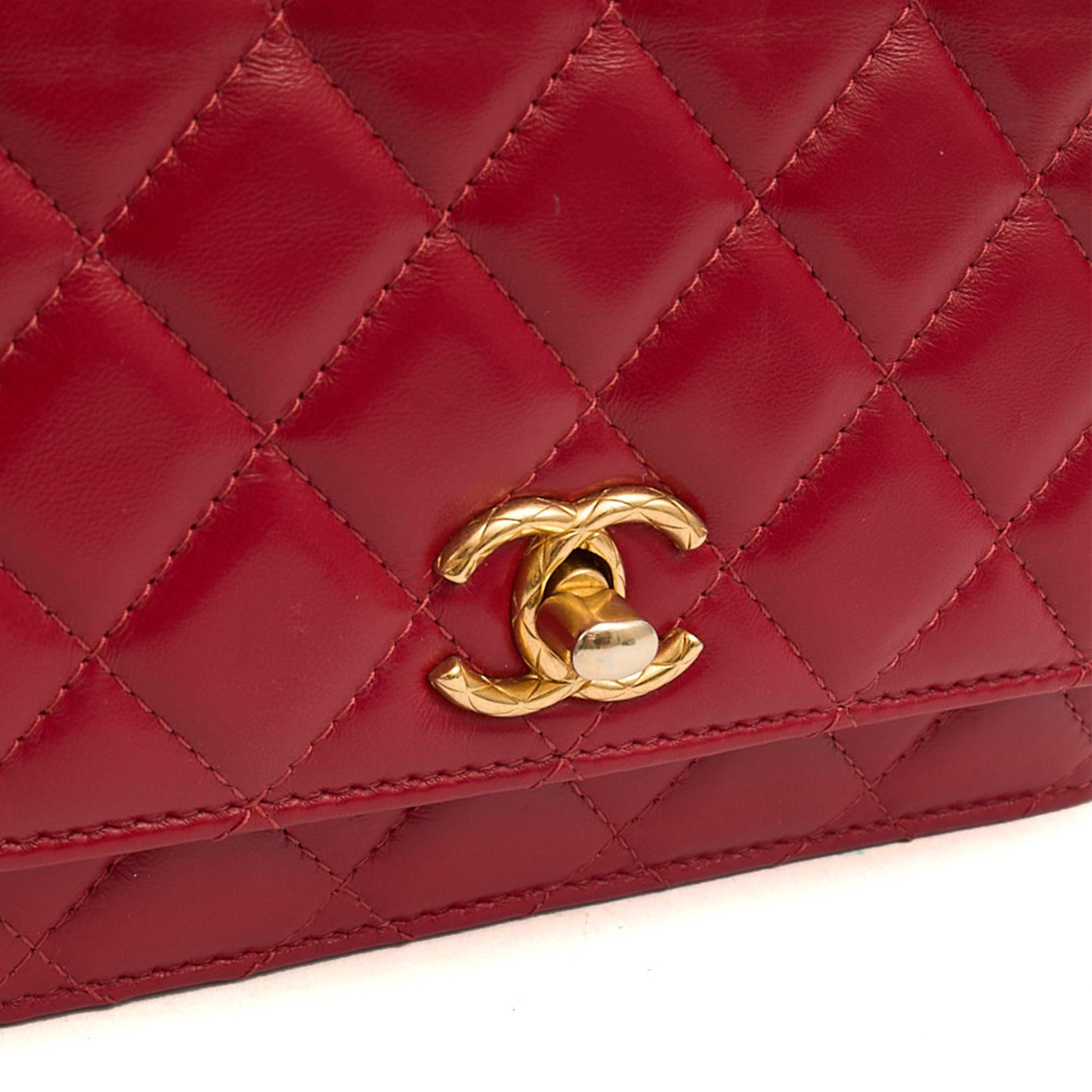 Chanel Cross Body Pearl Crush Wallet on Chain in Red, Lambskin Leather — Alternate View 8