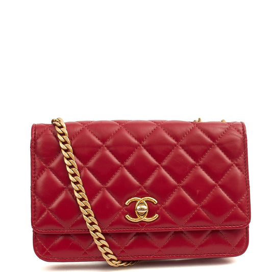 Chanel Cross Body Pearl Crush Wallet on Chain in Red, Lambskin Leather — Front View