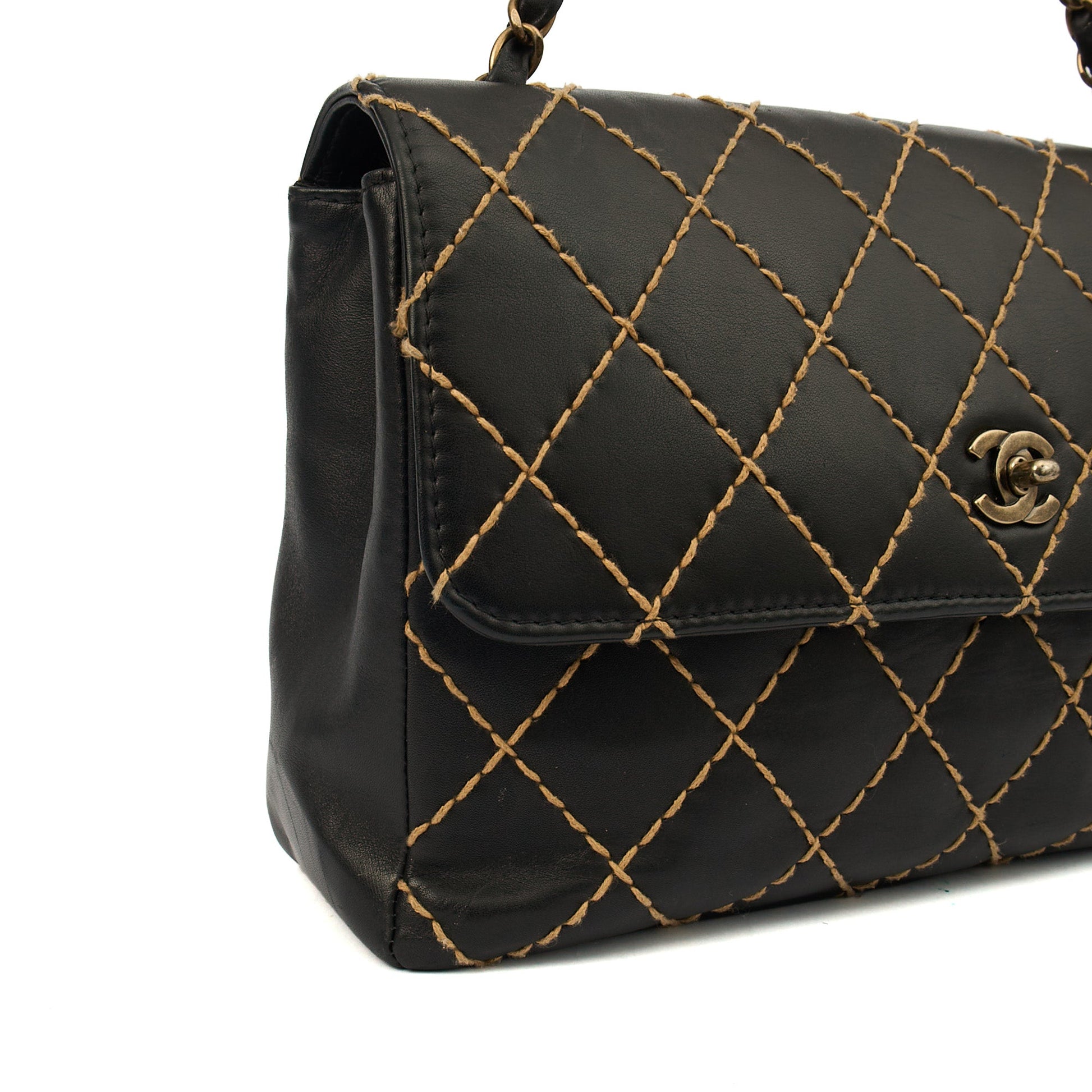 Chanel Shoulder Bag Wildstitch Flap Bag in Black, Leather — Alternate View 27