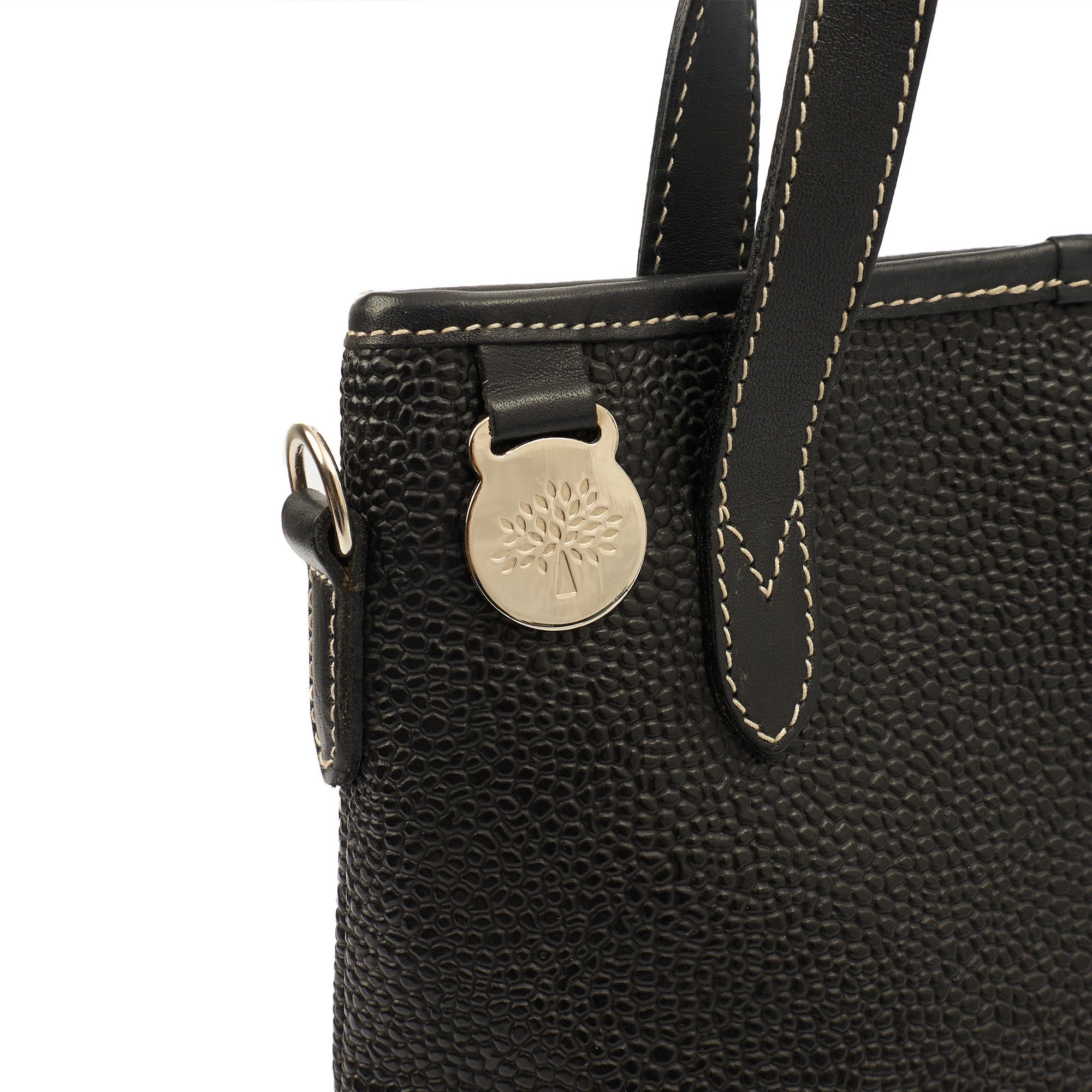 Mulberry Tote Vintage Tote  in Black, Scotchgrain — Lifestyle View