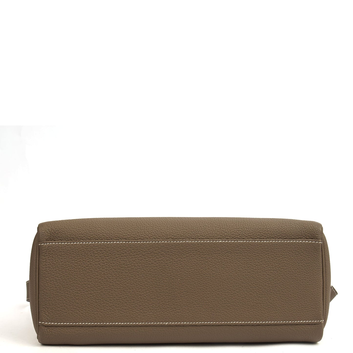 Hermes Kelly Messenger in Etoupe, Togo Leather — Detail View