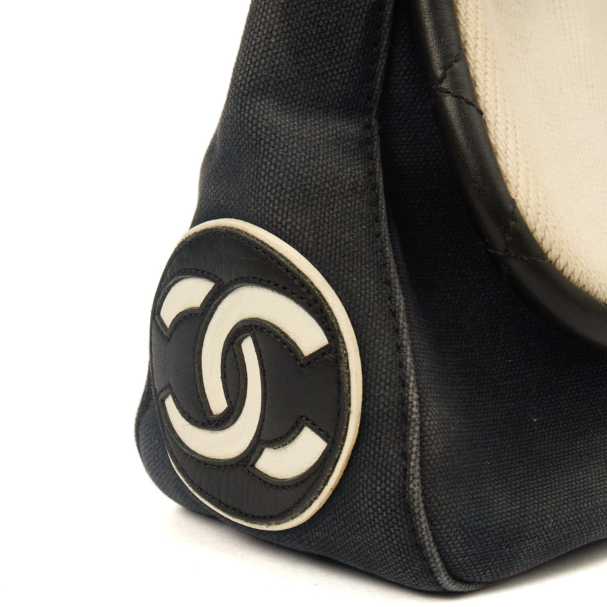 Chanel Shoulder Bag No.5 Giant Mademoiselle Bag in Multi, Canvas — Alternate View 16