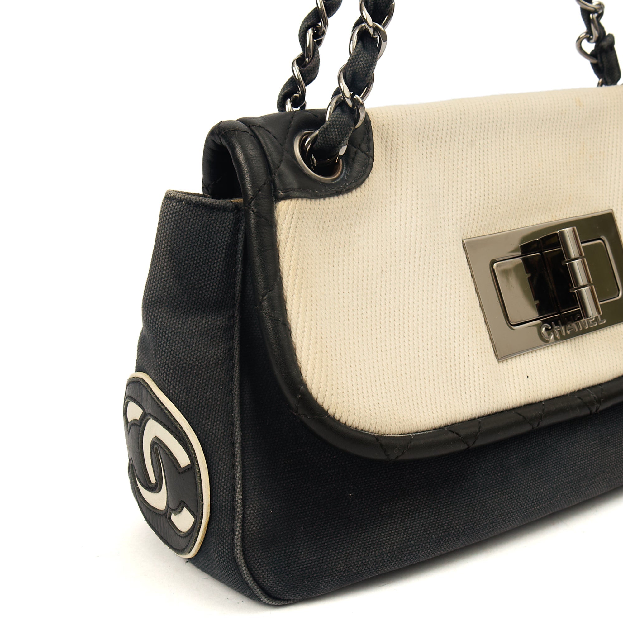 Chanel Shoulder Bag No.5 Giant Mademoiselle Bag in Multi, Canvas — Alternate View 19