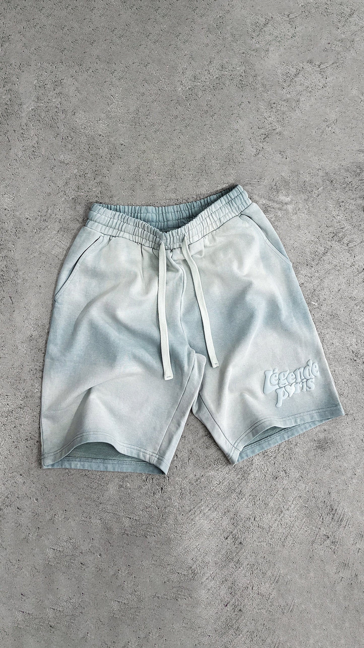 Legende Paris LND GRADIENT SHORT - ICY BLUE — XS — Detail View