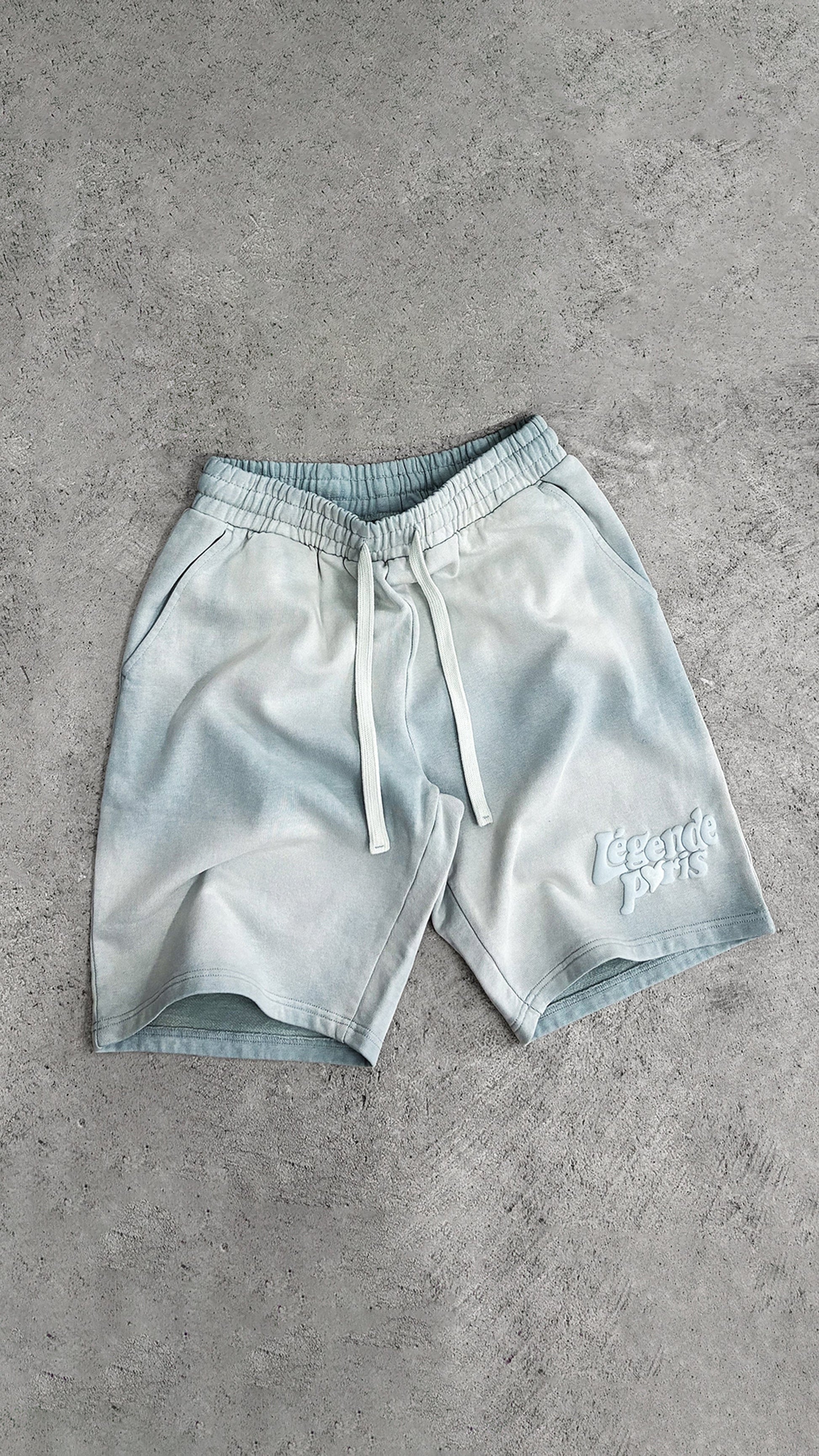 Legende Paris LND GRADIENT SHORT - ICY BLUE — XS — Detail View